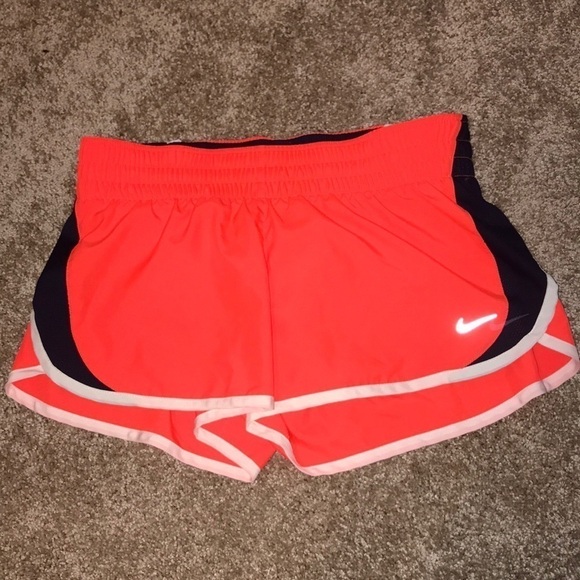 Nike Active/Running Shorts - Picture 1 of 3